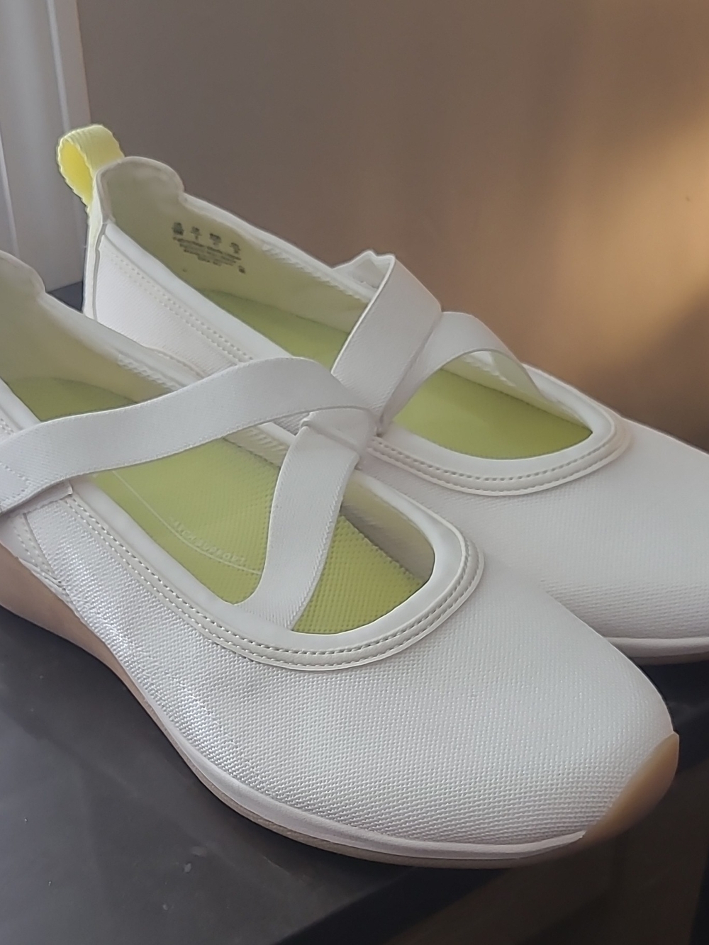 Ryka Made for Women Slip-On Mary Jane Athletic Sneakers Low Top White Sz 10